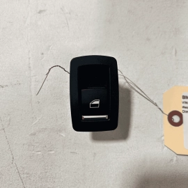 2018-2020 BMW 430I REAR RIGHT PASSENGER SIDE DOOR WINDOW CONTROL SWITCH OEM 2018-2020 BMW 430I REAR RIGHT PASSENGER SIDE DOOR WINDOW CONTROL SWITCH OEM