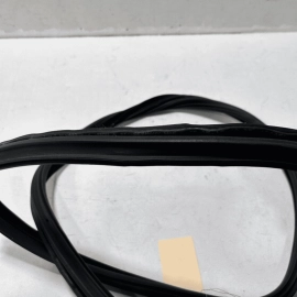2017 - 2020 BMW 430I xDRIVE F36 REAR LEFT DRIVER SIDE DOOR WEATHERSTRIP SEA