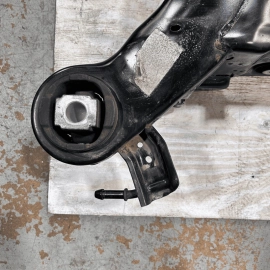 JEEP GRAND CHEROKEE 2016-2021 Durango 2016-24 4X4 REAR SUBFRAME CROSSMEMBER