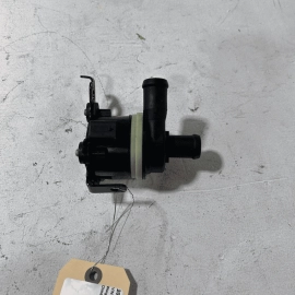 2018 - 2023 GMC TERRAIN ENGINE COOLANT AUXILIARY WATER PUMP OEM