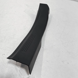 2018-23 GMC TERRAIN REAR PASSENGER RIGHT RH SIDE SILL SCUFF PLATE TRIM COVE