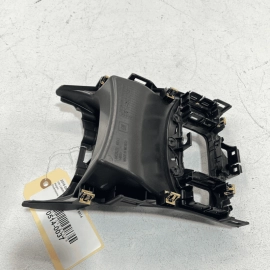 18-23 GMC TERRAIN CONSOLE SHIFT SHIFTER SWITCH BEZEL TRIM COVER PANEL PLATE 18-23 GMC TERRAIN CONSOLE SHIFT SHIFTER SWITCH BEZEL TRIM COVER PANEL PLATE