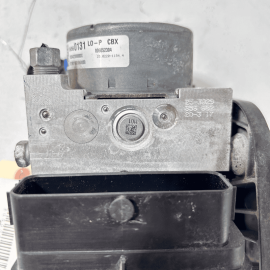 2019 GMC TERRAIN ABS ANTI LOCK BRAKE PUMP MODULE & BRACKET OEM