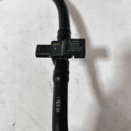 2019 GMC TERRAIN SLT EMISSION VAPOR CANISTER VENT HOSE TUBE PIPE LINE OEM