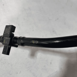 2019 GMC TERRAIN SLT EMISSION VAPOR CANISTER VENT HOSE TUBE PIPE LINE OEM