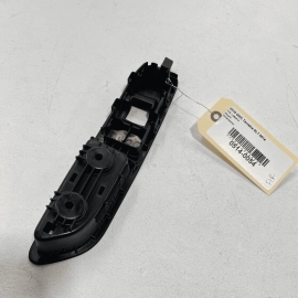 18-23 GMC TERRAIN FRONT RIGHT PASSENGER DOOR WINDOW SWITCH BEZEL TRIM PLATE