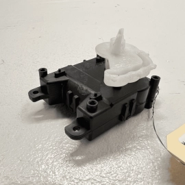 2016 - 2021 Honda Pilot HVAC Duct Flap Door Vent Blend Motor Actuator OEM