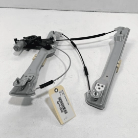 18-23 GMC TERRAIN FRONT RIGHT PASSENGER SIDE DOOR WINDOW REGULATOR W/ MOTOR