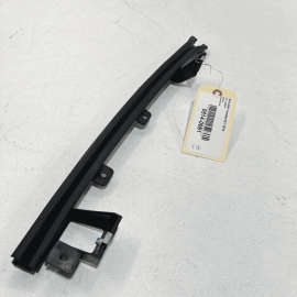 18-23 GMC TERRAIN FRONT PASSENGER DOOR WINDOW GLASS REARWARD GUIDE CHANNEL 