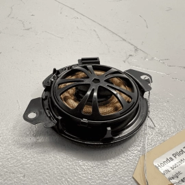 2016-2021 HONDA PILOT REAR LEFT OR RIGHT SIDE QUARTER AUDIO SPEAKER 8CM OEM