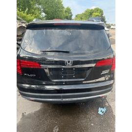 2016 - 2021 HONDA PILOT REAR RIGHT PASSENGER SIDE DOOR WINDOW CORNER GLASS 