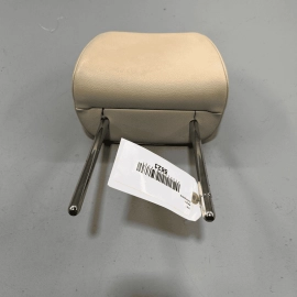 2012- 2019 VOLKSWAGEN PASSAT FRONT SEAT LEFT OR RIGHT SIDE HEADREST OEM BEI