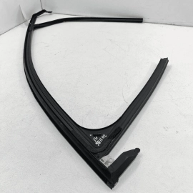 18-22 GMC TERRAIN FRONT LEFT DRIVER DOOR GLASS RUN CHANNEL WEATHERSTRIP SEA