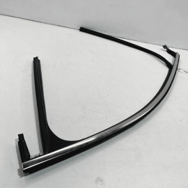 18-22 GMC TERRAIN FRONT LEFT DRIVER DOOR GLASS RUN CHANNEL WEATHERSTRIP SEA