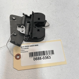 REAR RIGHT SIDE SEAT BACK RELEASE LATCH LOCK OEM 2011-2018 BMW 430 F30 F31 