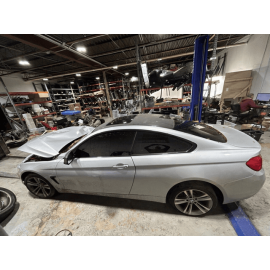 REAR LEFT LOVER SEAT BELT 2016-2018 BMW 430XI OEM