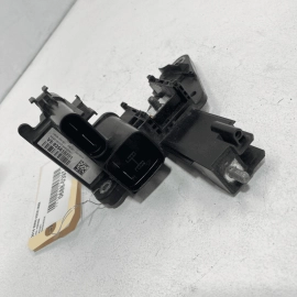 FRONT POSITIVE BATTERY TERMINAL DISTRIBUTOR OEM 2017-2020 BMW 430i 440i