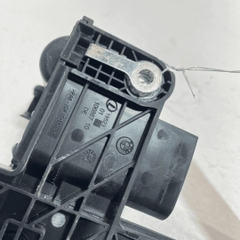 FRONT POSITIVE BATTERY TERMINAL DISTRIBUTOR OEM 2017-2020 BMW 430i 440i
