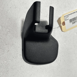 ACURA MDX 2017-2020 REAR PASSENGER SIDE SECOND ROW SEAT INNER TRACK COVER O ACURA MDX 2017-2020 REAR PASSENGER SIDE SECOND ROW SEAT INNER TRACK COVER O