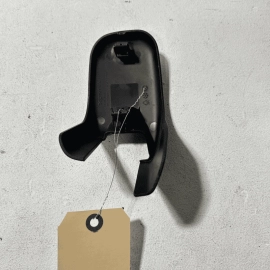 ACURA MDX 2017-2020 REAR PASSENGER SIDE SECOND ROW SEAT INNER TRACK COVER O ACURA MDX 2017-2020 REAR PASSENGER SIDE SECOND ROW SEAT INNER TRACK COVER O