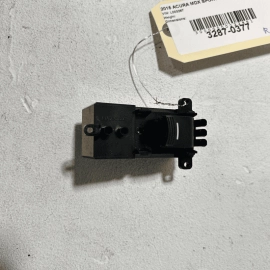 ACURA MDX 2014-2020 REAR PASSENGER SIDE DOOR WINDOW CONTROL SWITCH BUTTON O