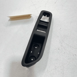 2018-22 GMC TERRAIN FRONT LEFT DRIVER DOOR MASTER WINDOW SWITCH COVER BEZEL