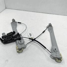 2018-2022 GMC TERRAIN FRONT LEFT DRIVER SIDE DOOR WINDOW REGULATOR W/ MOTOR