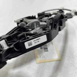 2018-22 GMC TERRAIN FRONT LEFT DRIVER SIDE EXTERIOR DOOR HANDLE BRACKET BAS