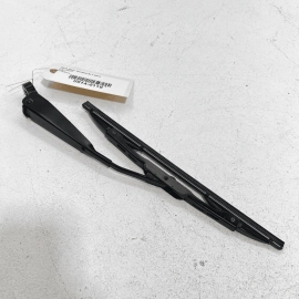 18-23 GMC TERRAIN TAILGATE LIFTGATE BACK DOOR WINDSHIELD WIPER ARM W/ BLADE