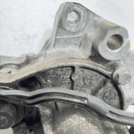 2017 - 2020 BMW 430Xi 2.0L ENGINE WATER COOLANT PUMP & BRACKET MOUNT SUPPOR