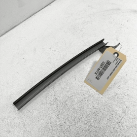 2014-2020 ACURA MDX FRONT DRIVER DOOR WINDOW CENTER GUIDE RUN CHANNEL SASH  2014-2020 ACURA MDX FRONT DRIVER DOOR WINDOW CENTER GUIDE RUN CHANNEL SASH