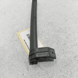2014-2020 ACURA MDX FRONT DRIVER DOOR WINDOW CENTER GUIDE RUN CHANNEL SASH  2014-2020 ACURA MDX FRONT DRIVER DOOR WINDOW CENTER GUIDE RUN CHANNEL SASH