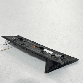 2018-2022 GMC TERRAIN LIFTGATE SPOILER RIGHT PASSENGER SIDE APPLIQUE MOLDIN