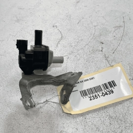 2017 LEXUS NX200t VAPOR CANISTER PURGE SOLENOID SWITCH w/ BRACKET OEM