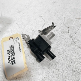 2017 LEXUS NX200t VAPOR CANISTER PURGE SOLENOID SWITCH w/ BRACKET OEM