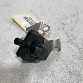 2017 LEXUS NX200t VAPOR CANISTER PURGE SOLENOID SWITCH w/ BRACKET OEM
