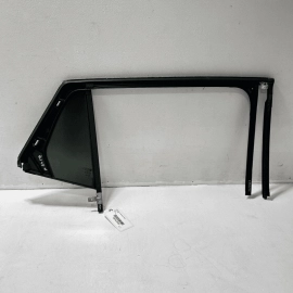 Rear Driver Door Window Wheatherstrip Seal W/ Corner Glass OEM 18-22 GMC Te