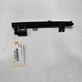GMC TERRAIN 2018 - 2023 REAR DRIVER DOOR WINDOW GLASS REARWARD GUIDE CHANNE
