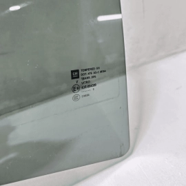 REAR RIGHT PASSENGER SIDE DOOR WINDOW GLASS OEM GMC TERRAIN 2018 - 2023