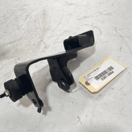 LEXUS NX200T 2015-2017 NX300 2.0L ENGINE DRIVER SIDE MOUNT SUPPORT BRACKET 
