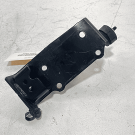 LEXUS NX200T 2015-2017 NX300 2.0L ENGINE DRIVER SIDE MOUNT SUPPORT BRACKET 
