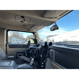 2003-2007 Hummer H2 Rear Junction Block Module Taillight Tail Light Lamp OE 2003-2007 Hummer H2 Rear Junction Block Module Taillight Tail Light Lamp OE