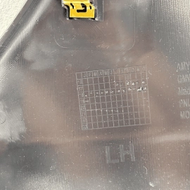 18-23 GMC Terrain SLT Center Console Floor Left Driver Side Panel Cover Tri 18-23 GMC Terrain SLT Center Console Floor Left Driver Side Panel Cover Tri