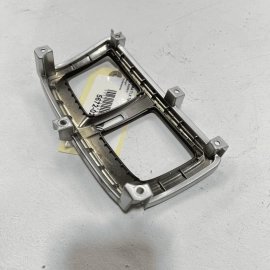 2015-2020 ACURA TLX TECH+A CENTER CONSOLE REAR VENT GRILLE TRIM OEM 2015-2020 ACURA TLX TECH+A CENTER CONSOLE REAR VENT GRILLE TRIM OEM