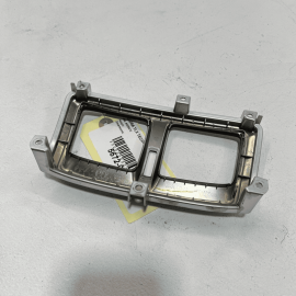 2015-2020 ACURA TLX TECH+A CENTER CONSOLE REAR VENT GRILLE TRIM OEM