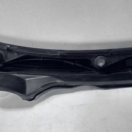 2018 - 2023 GMC TERRAIN WINDSHIELD WIPER COWL PANEL COVER GRILLE W/ NOZZLES