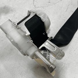 2016-2017 LEXUS NX200T NX300H FRONT DRIVER SEATBELT SEAT BELT RETRACTOR OEM