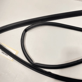 15-20 ACURA TLX FRONT RIGHT PASSENGER DOOR OUTER WEATHER STRIP SEAL OEM