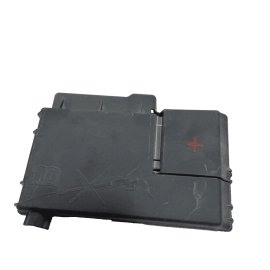 2018-2019 GMC TERRAIN BATTERY DISTRIBUTION FUSE JUNCTION BOX BLOCK COVER LI