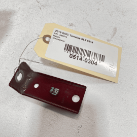 2018 - 2023 GMC TERRAIN FRONT DRIVER SIDE FENDER REARWARD SUPPORT BRACKET O